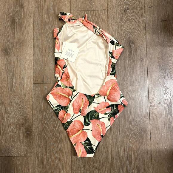 AGUA BENDITA Fresa Floral One Shoulder Swimsuit - Picture 9 of 10